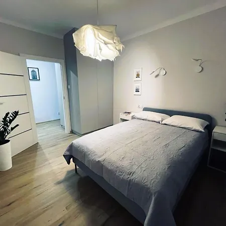 Mr - Mogilska Apartment