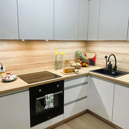 Mr - Mogilska Appartement *